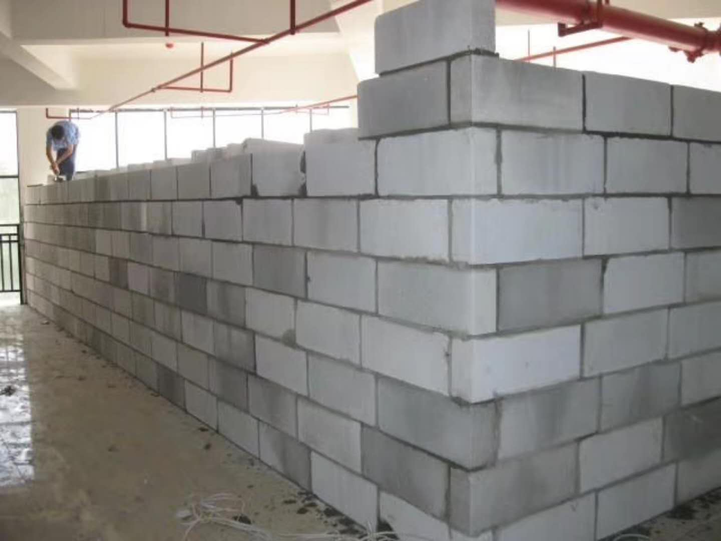 宝安蒸压加气混凝土砌块承重墙静力和抗震性能的研究
